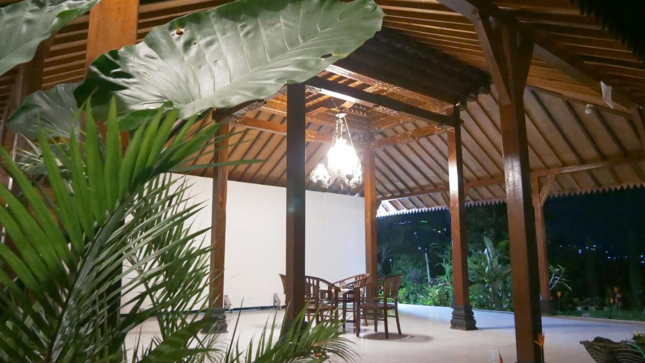 Sanggar Pantcha Indra Guest House Kemuning Luaran gambar