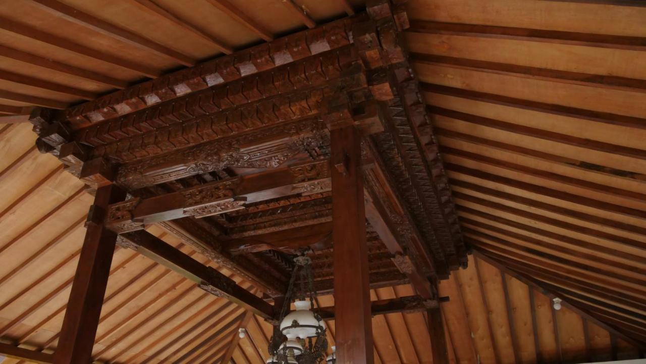 Sanggar Pantcha Indra Guest House Kemuning Luaran gambar